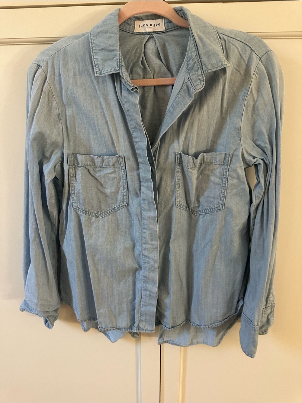 Bella Dahl Light Chambray Button-Up Shirt in Pale Blue